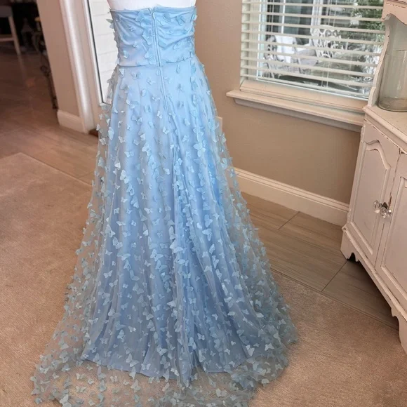 NEW, Pastel Blue Dress, Butterfly Dress, Baby Blue, Prom Dress, NWOT Size L - Picture 2 of 7